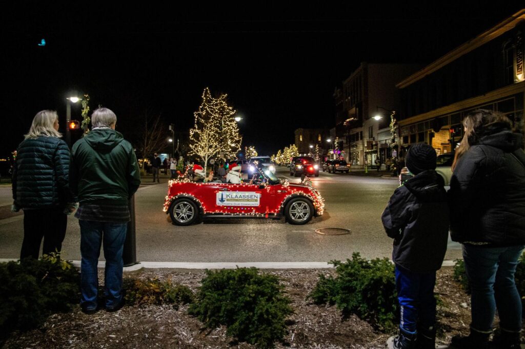 Top 5 Reasons Not To Miss The Jingle Bell Parade Grand Haven