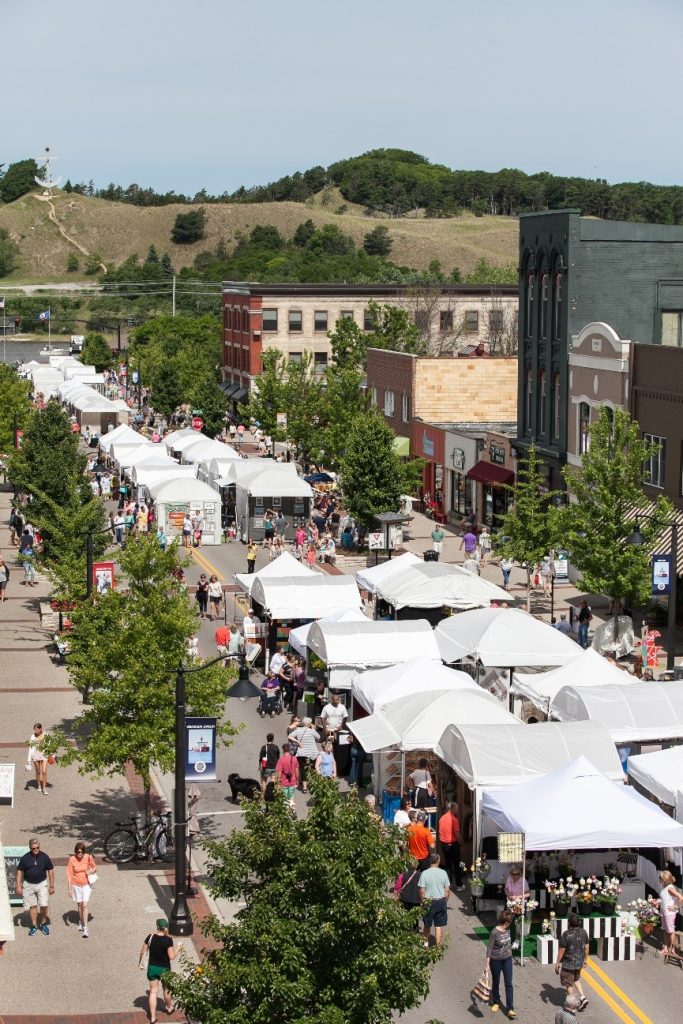 Grand Haven Art Festival - Photo: Courtesy of The Chamber Grand Haven Art Festival - Grand Haven, Michigan