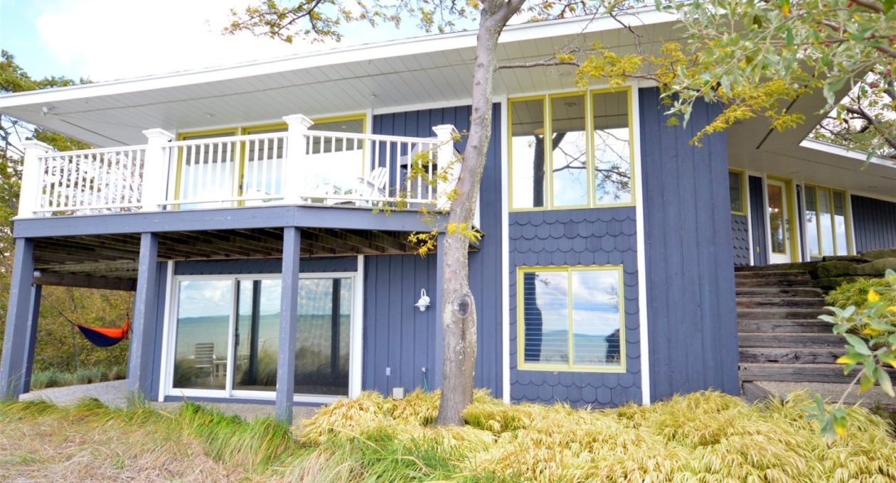 Lake Michigan Cottages - Blue Haven - Grand Haven