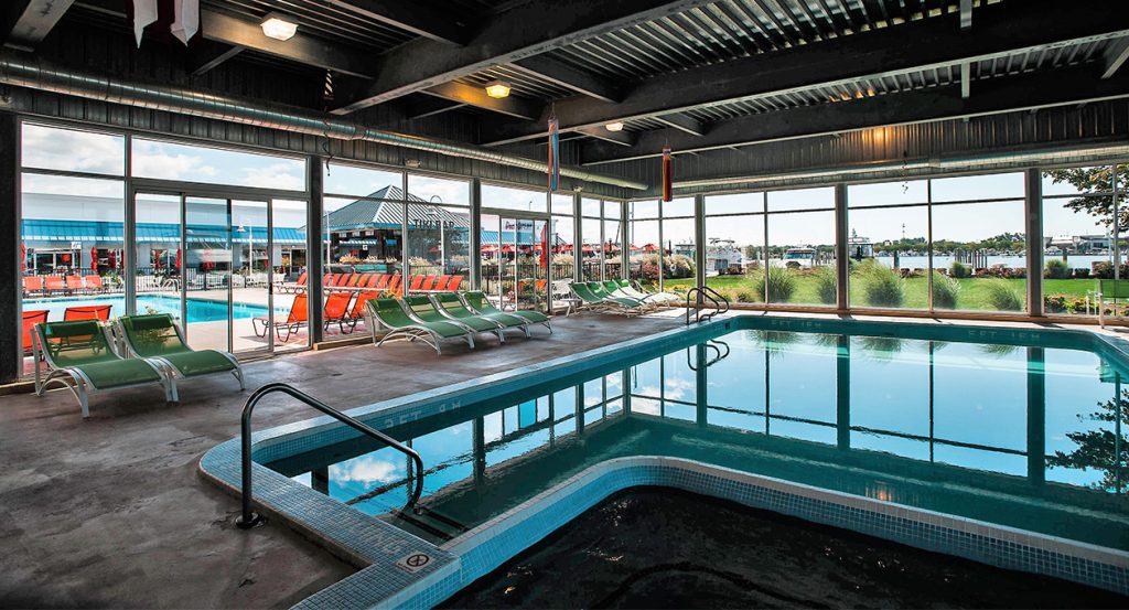 Holiday Inn Runcorn Pool Holiday Inn - Grand Haven Area